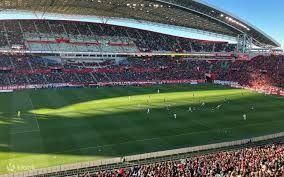 电竞战队阵容调整引粉丝热议