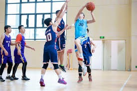 CBA季后赛：卫冕冠军辽宁逆境翻盘 加时赛战胜新疆