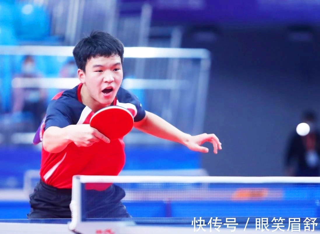 的球员面临 的球员面临